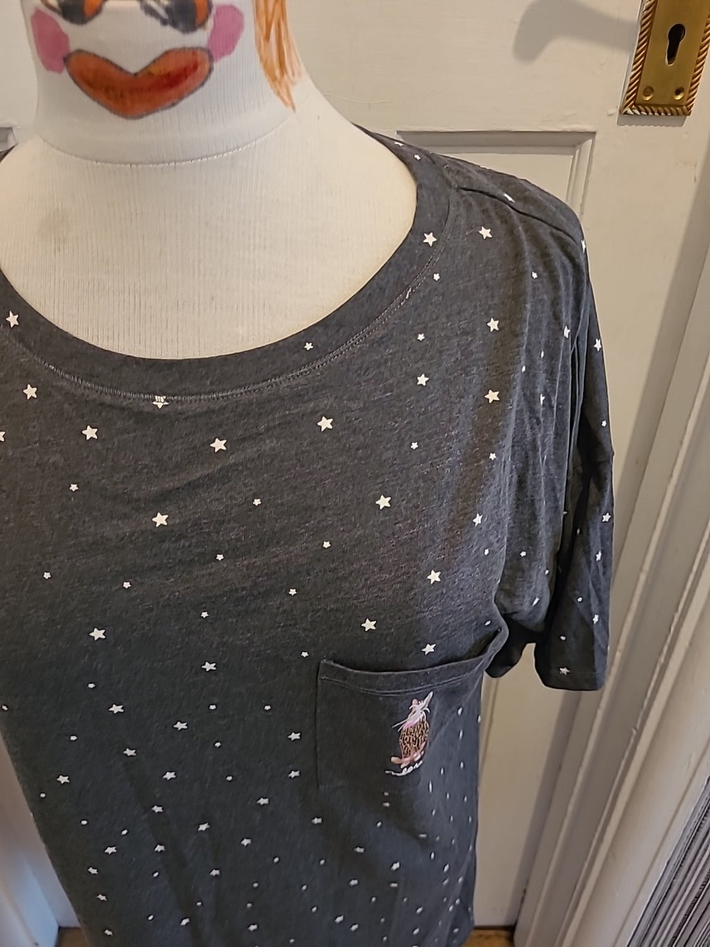 Ladies Day Dreams Size 12 Grey Stat Design Short Sleeved Nightwear