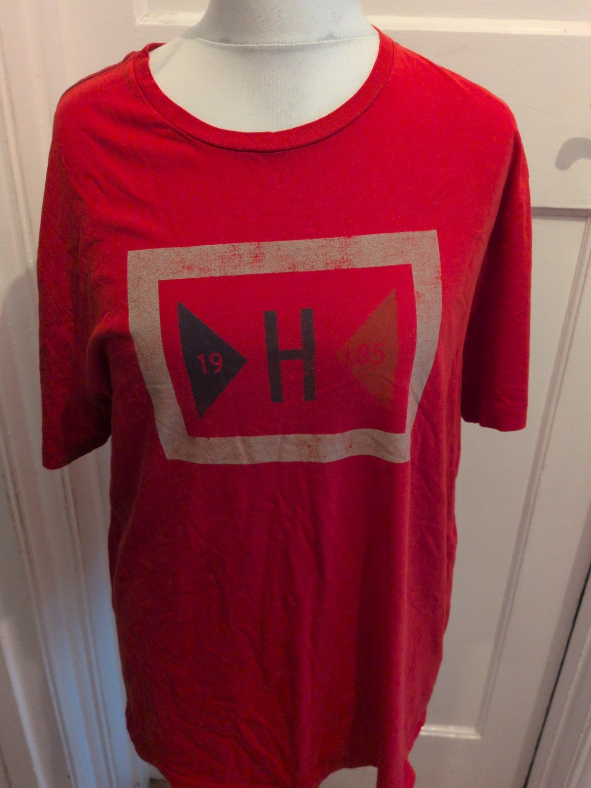 Tommy Hilfiger Large Red Print Short Sleeve T-shirt
