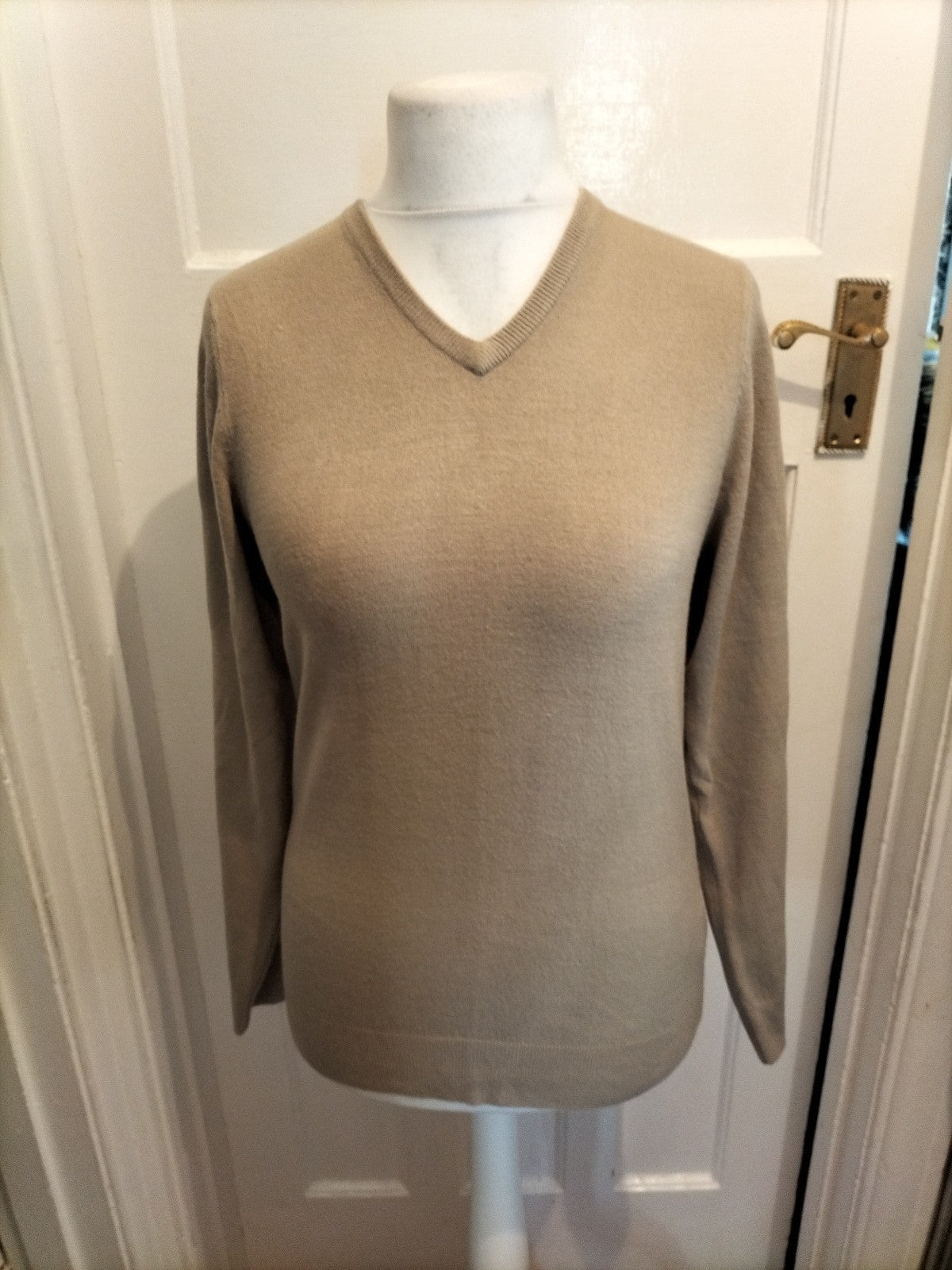 Mens M&S Man Size Small Stone Pullover Jumper V Neck