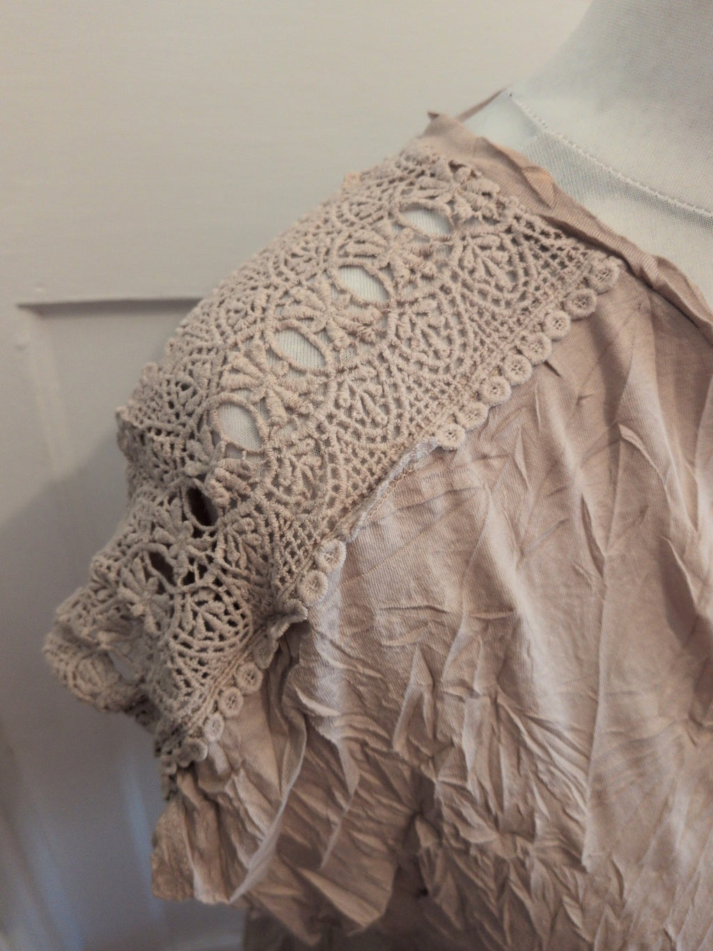 New Look 16 Beige Short Sleeve T-shirt Lace Shoulder