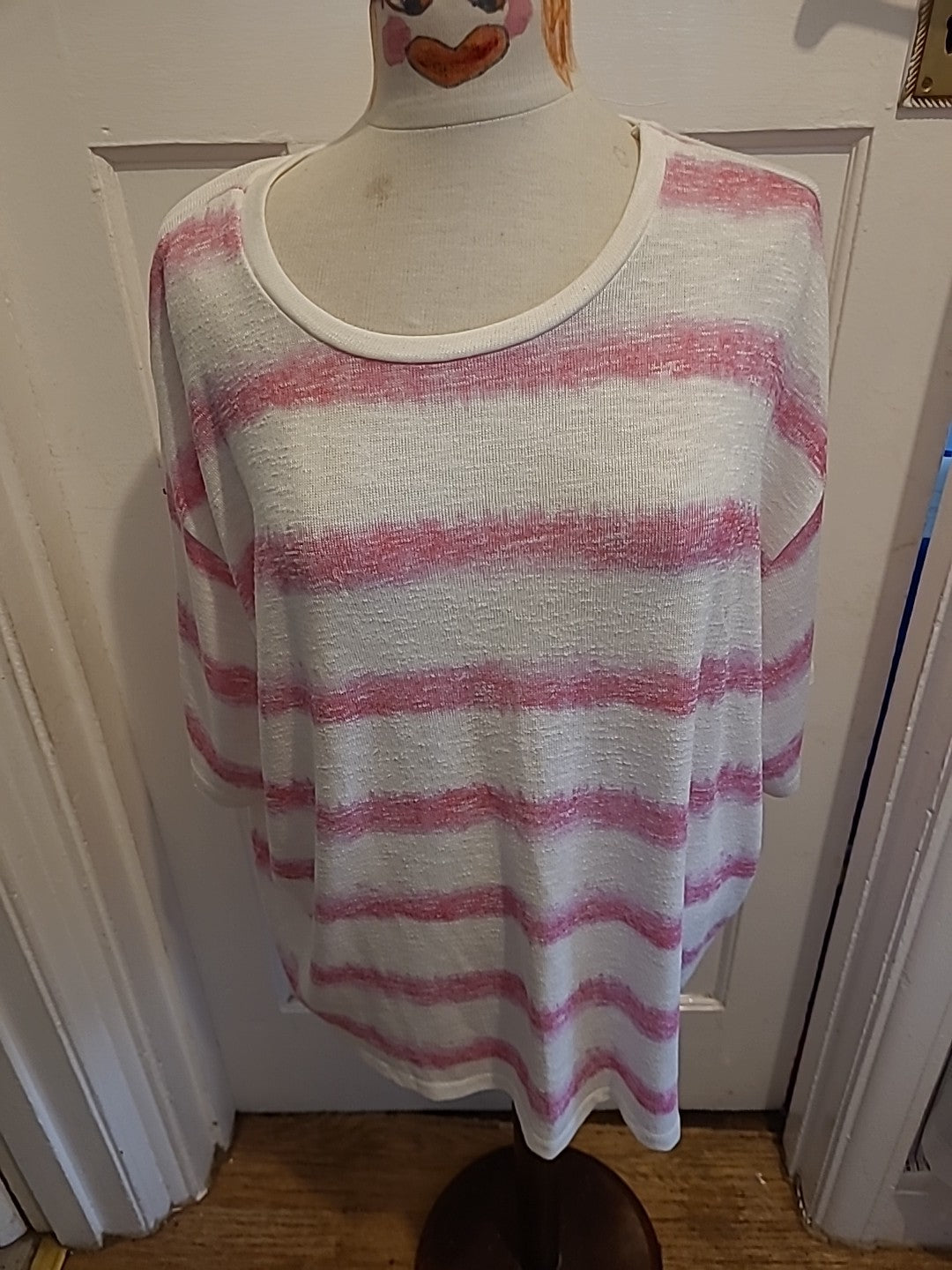 Ladies Size Large Pink/White Striped Short Sleeved Jumper Lightweight