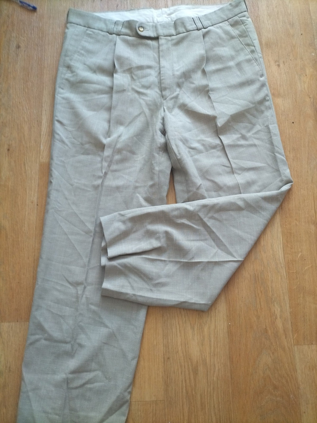 Mens Widax Size 36L Light Khaki Trousers