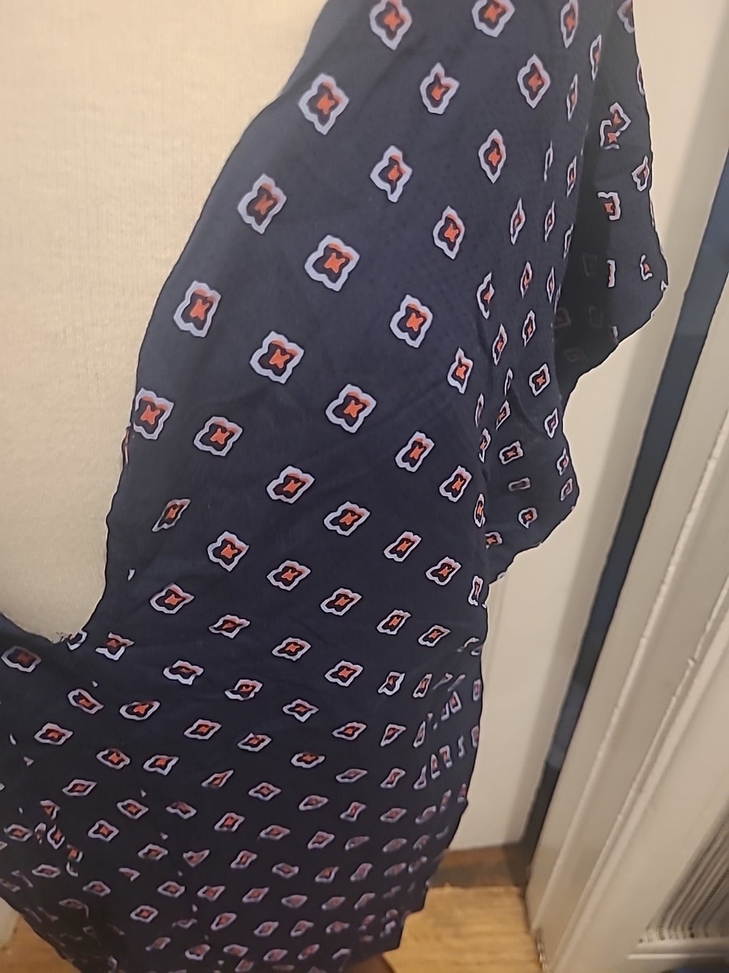 Ladies M&S Size 16 Navy With Orange Short Sleeved V Neck Blouse