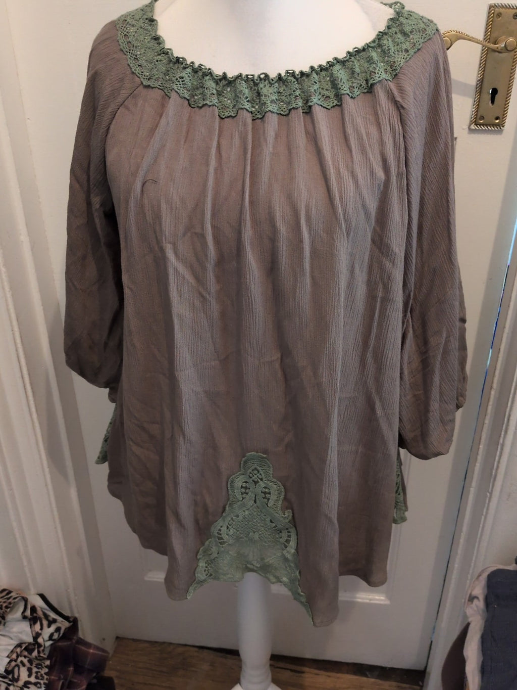 QED London Medium Khaki Long Sleeve Blouse