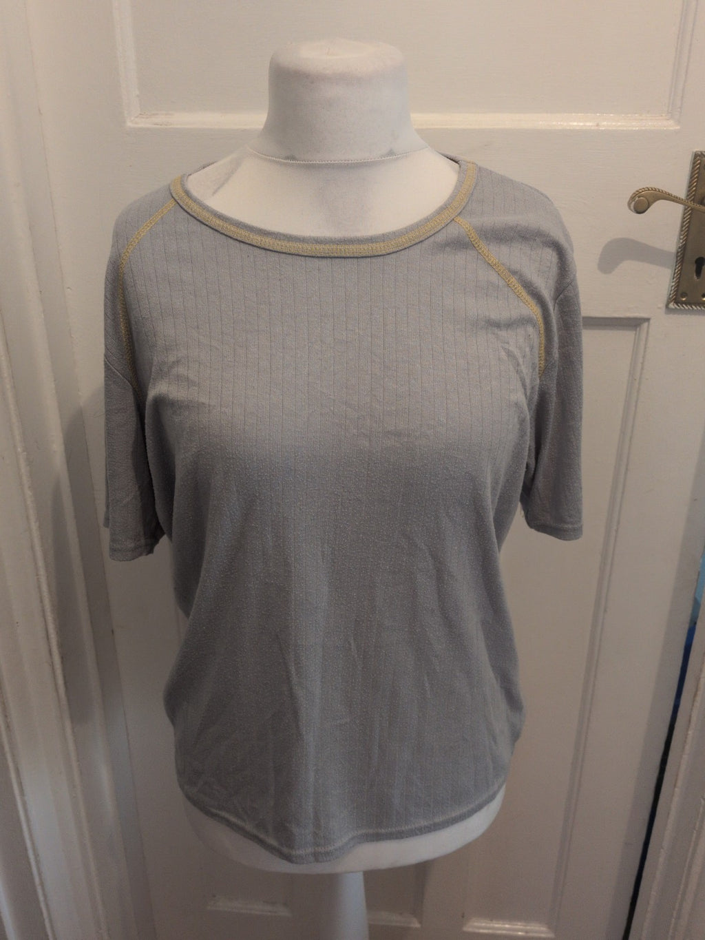 XL Pale Grey Short Sleeve Pyjama Top Bobbling