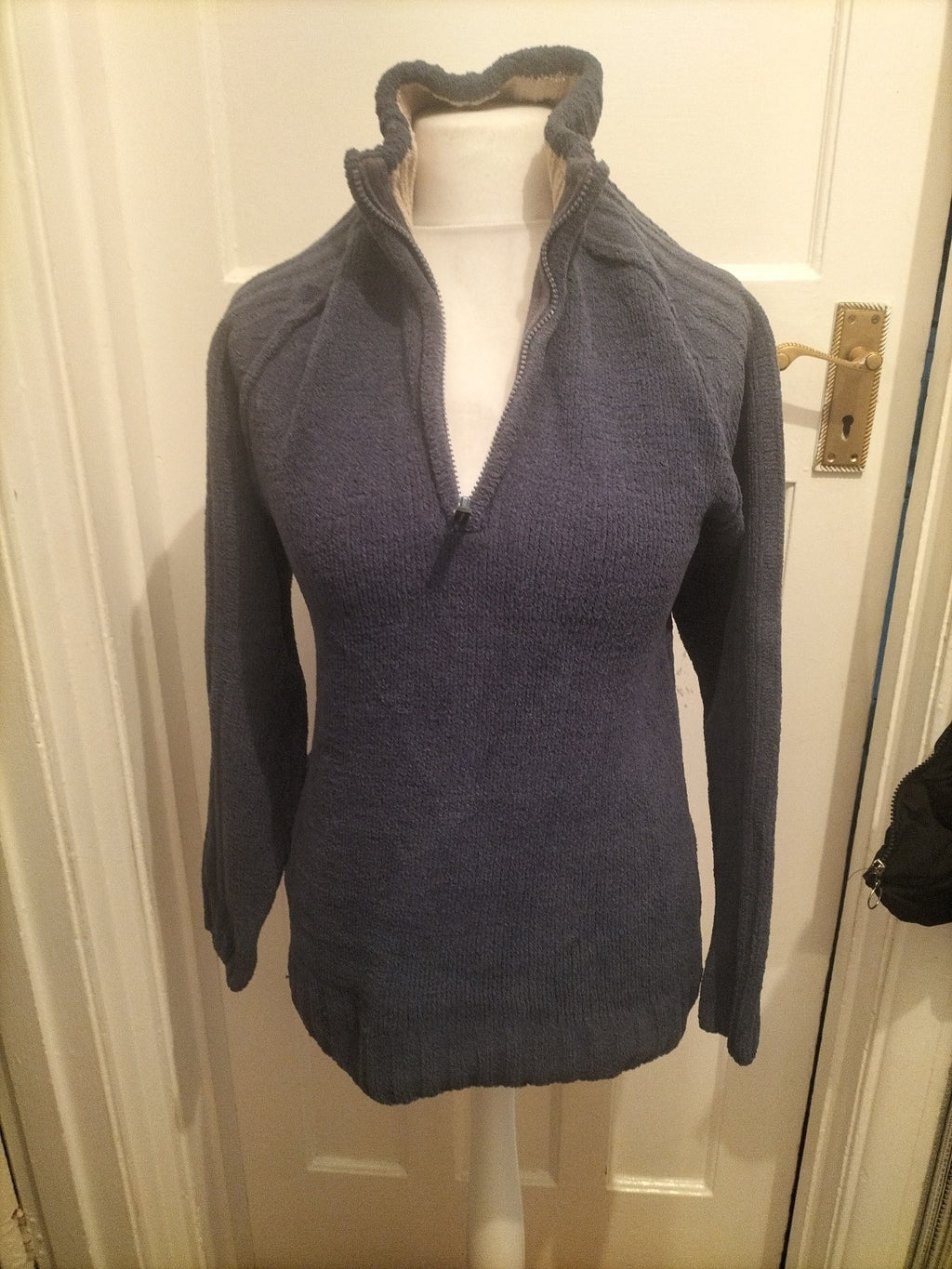 Mens Wolsey Size Small Navy Pullover Jumper