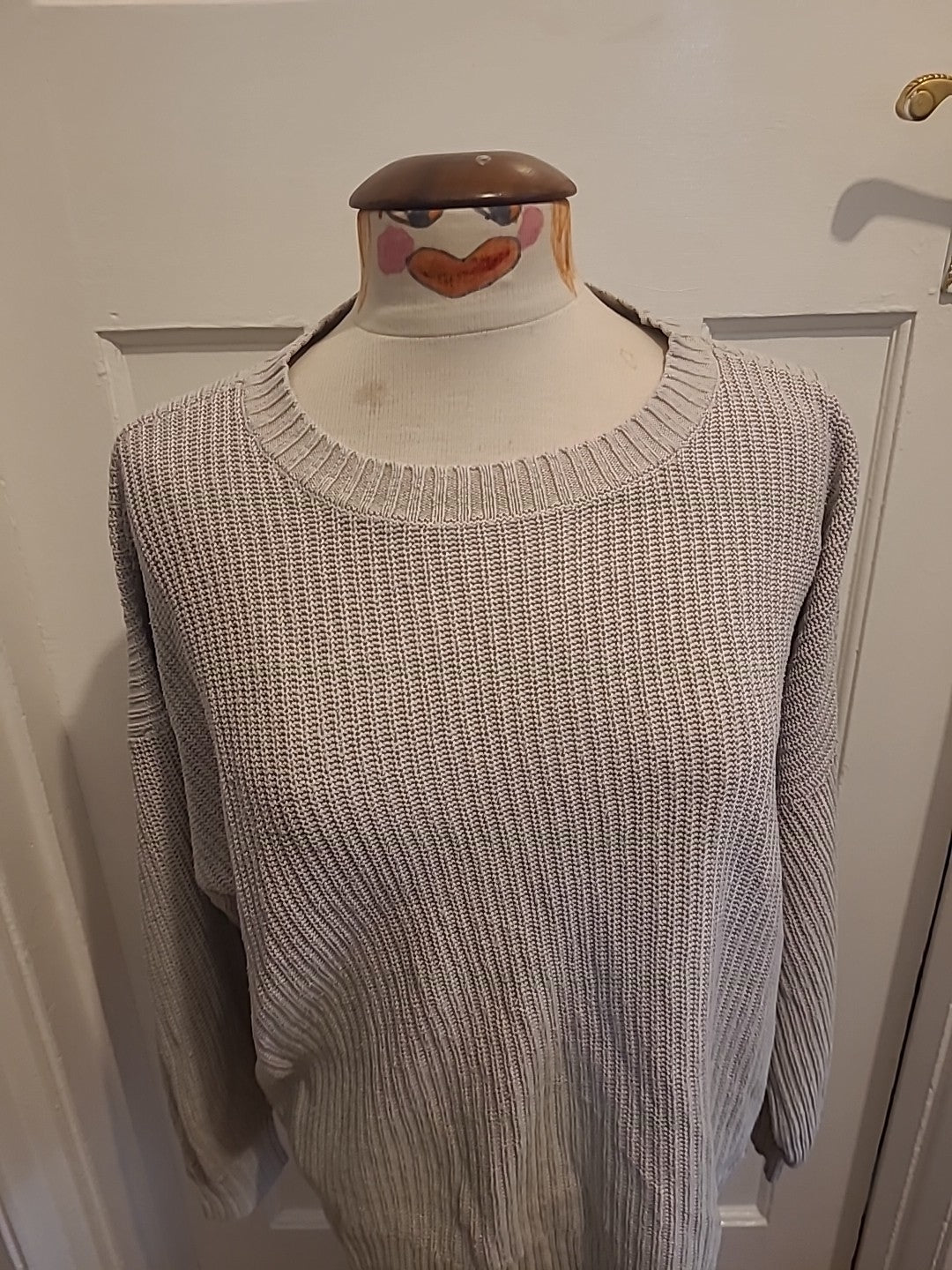 Ladies Size Large Stone Ribbed Pullover Jumper