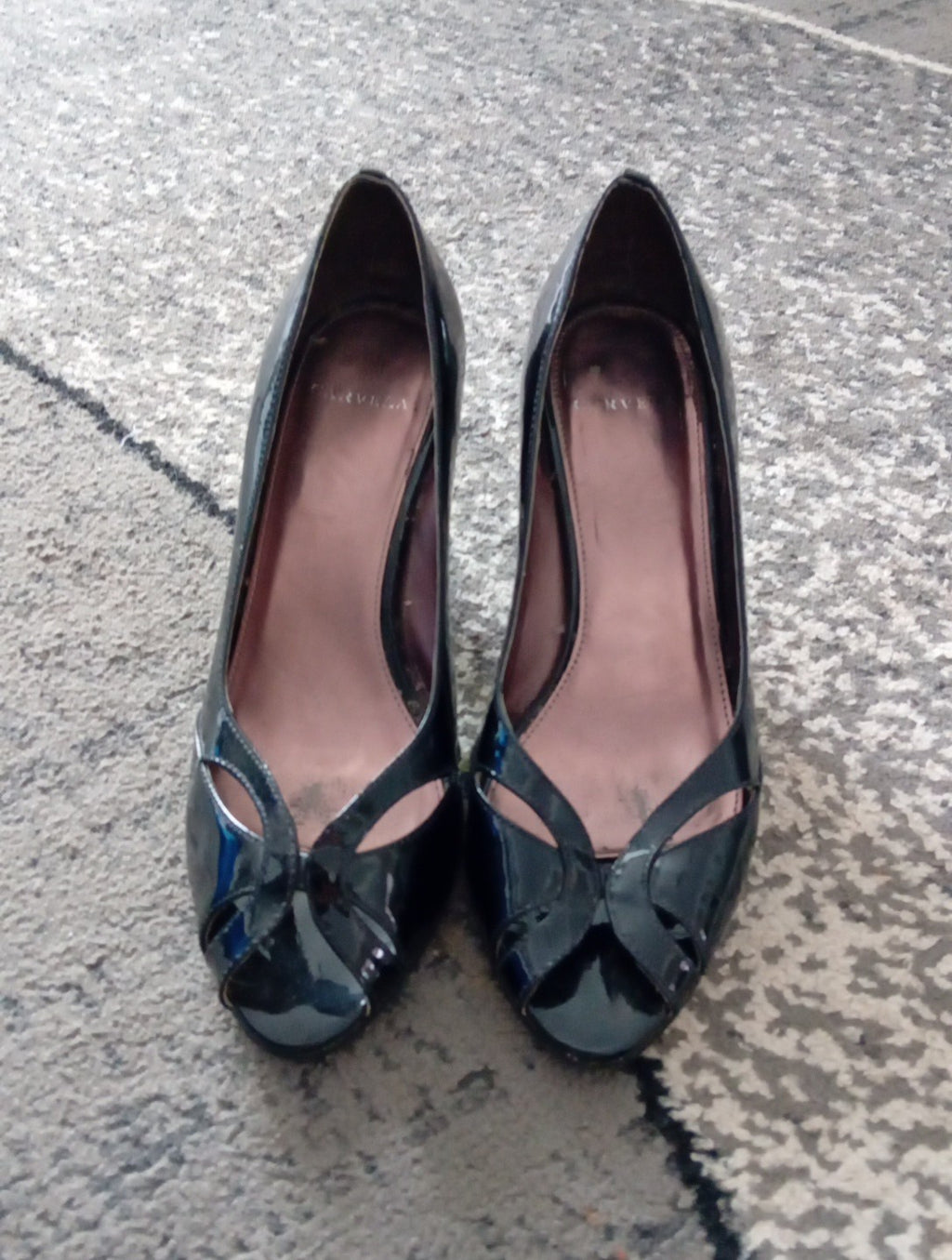 Ladies Carvela Open Toed Black Heeled Shoes Size 37 FREE DELIVERY