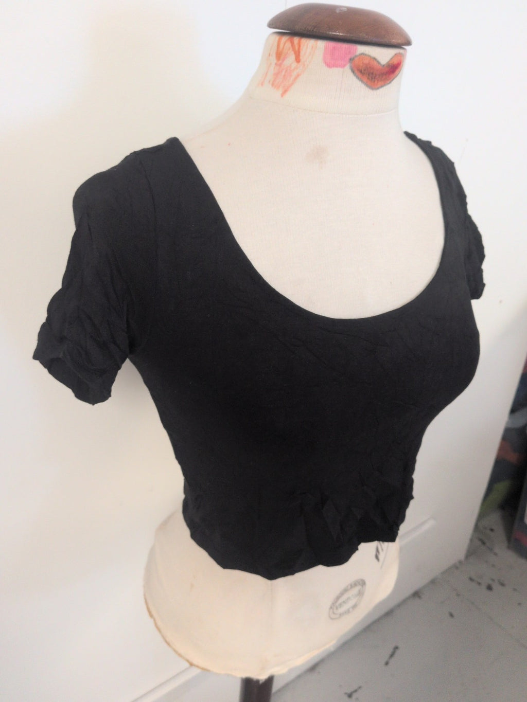 Ladies Divided H&M Size Small Black Short Sleeve T-shirt