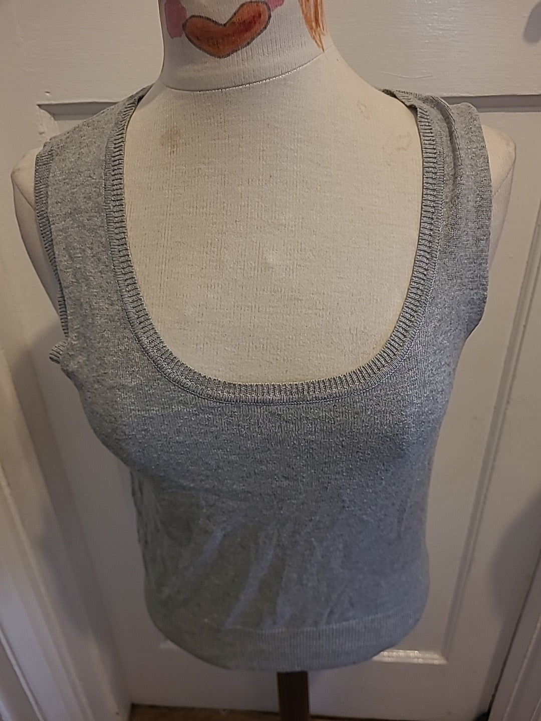 Ladies Papaya Size 12 Grey Scoop Neck Sleeveless Tshirt