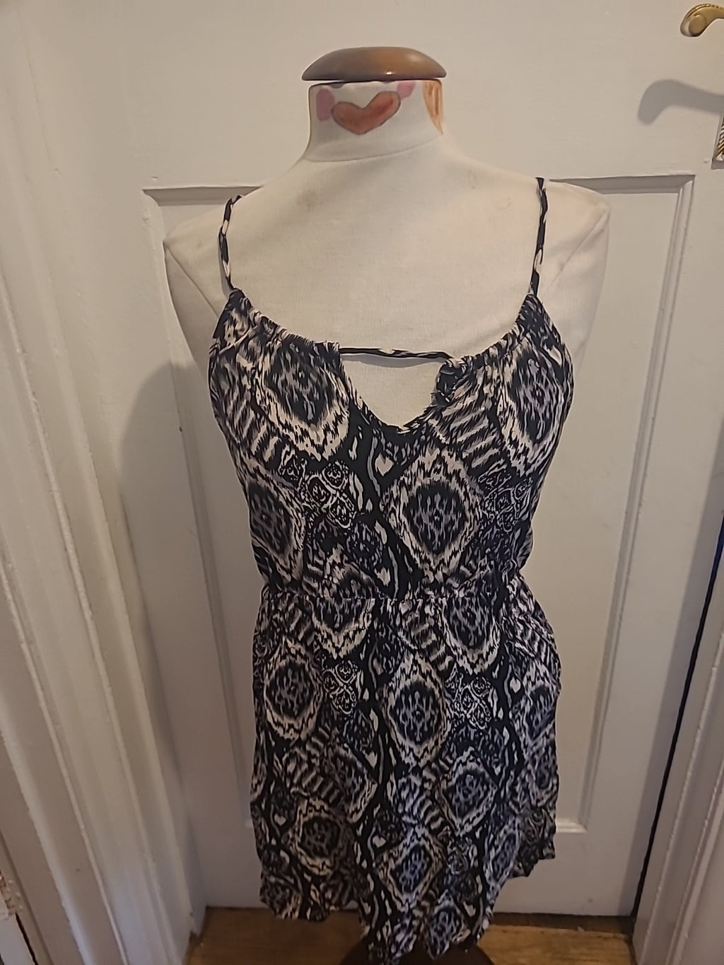 Ladies Vera Moda Sise Medium Black/White/Grey Sleeveless Dress