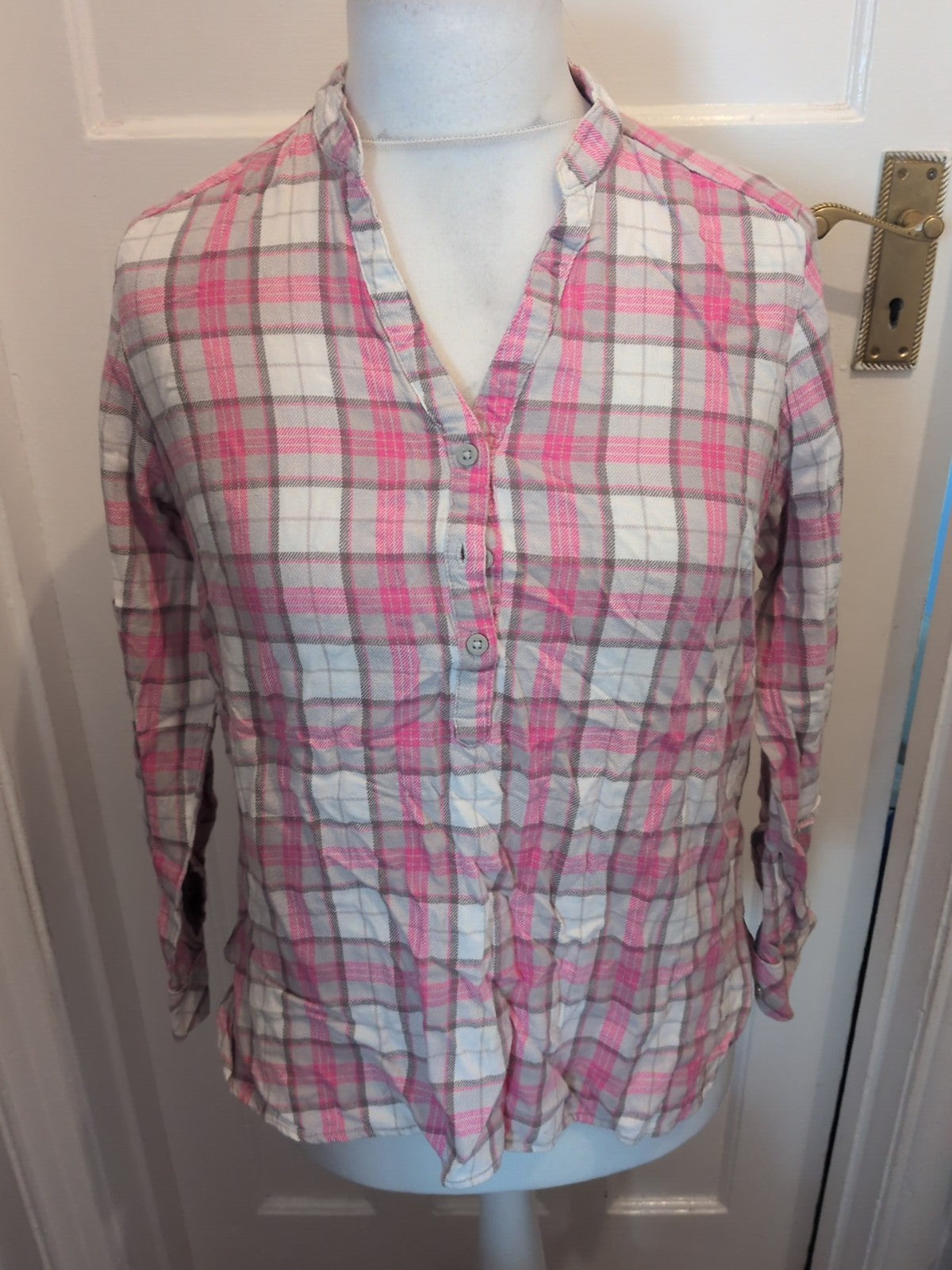 Ladies Riders By Lee Size Medium Pink And Grey Checkong Sleeve Shirt
