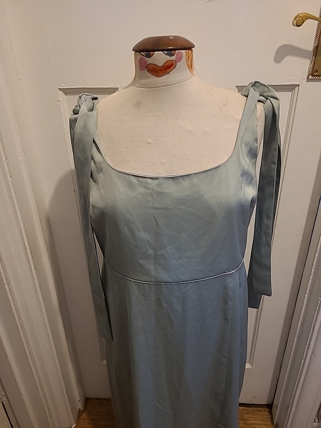 Ladies Oasis Size 14 Metallic Mint Sleeveless Long Length Dress