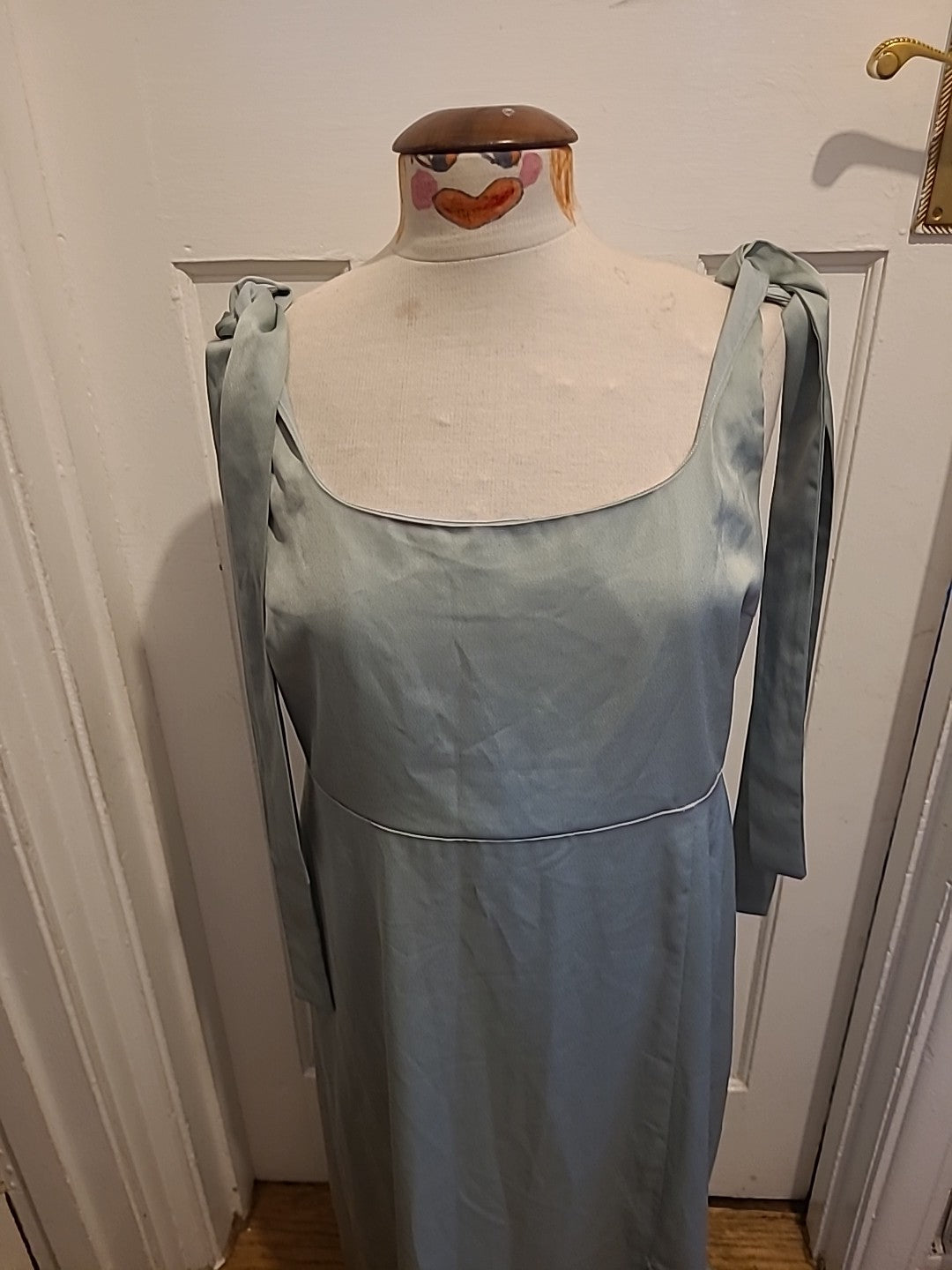 Ladies Oasis Size 14 Metallic Mint Sleeveless Long Length Dress
