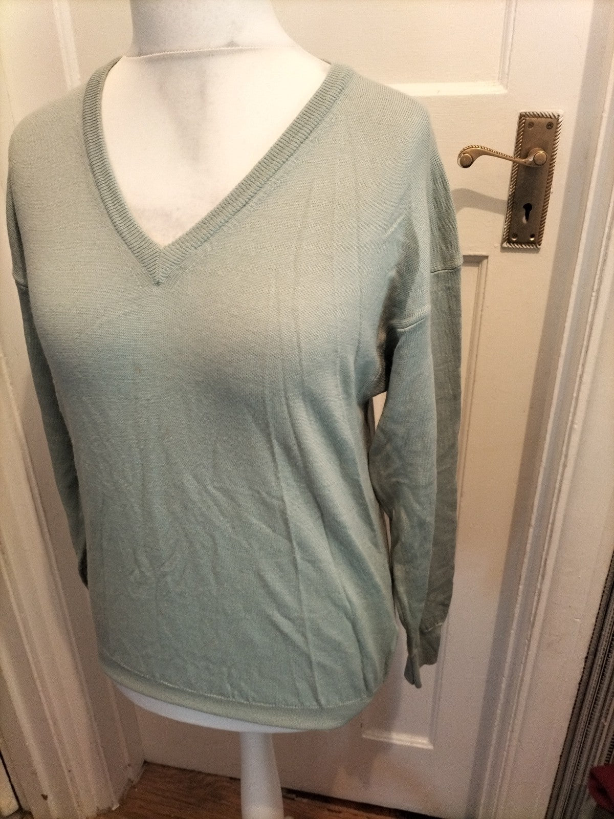 Mens Green Trees Size M Mint Jumper Couple Marks On Front