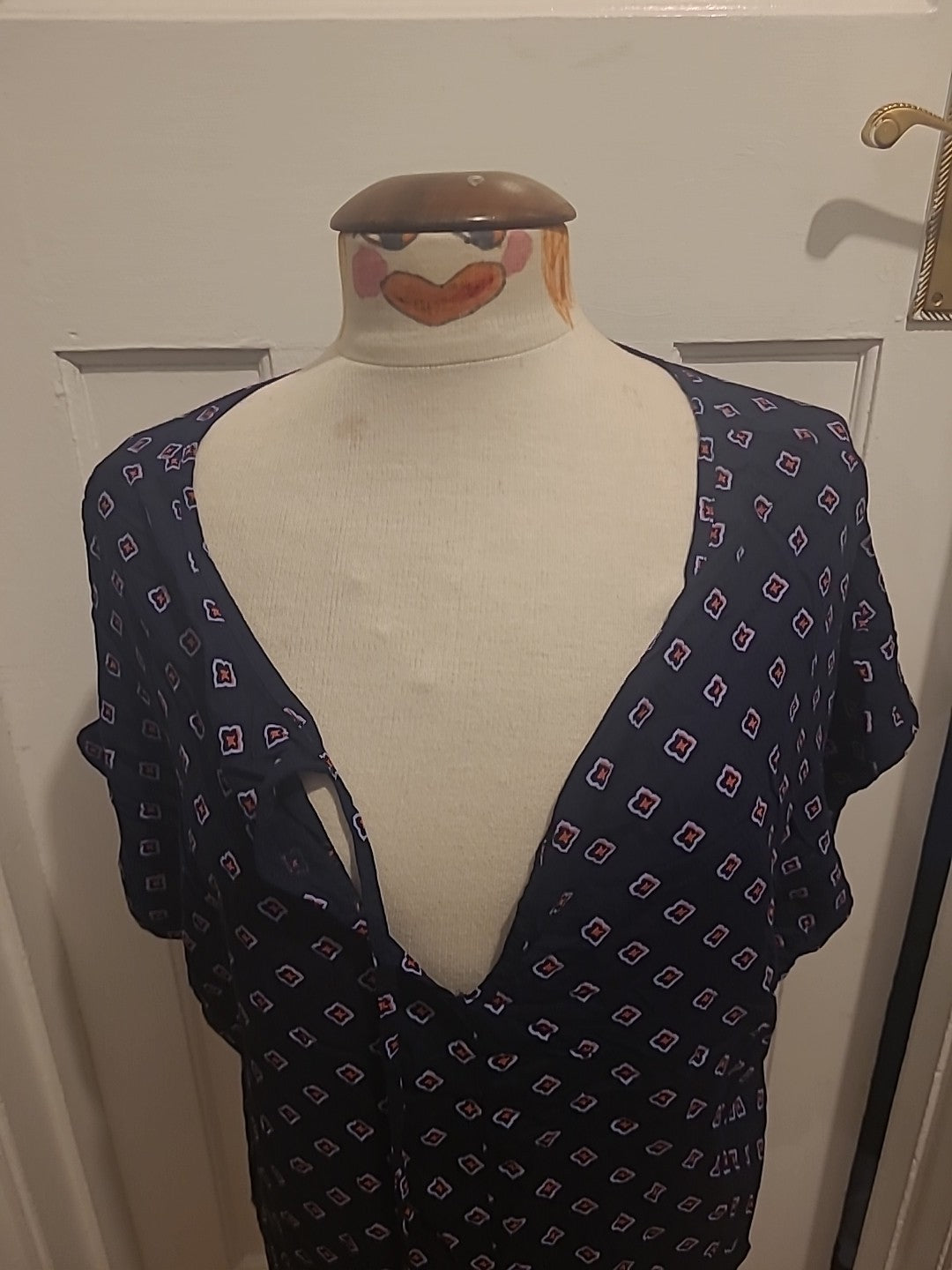 Ladies M&S Size 16 Navy With Orange Short Sleeved V Neck Blouse