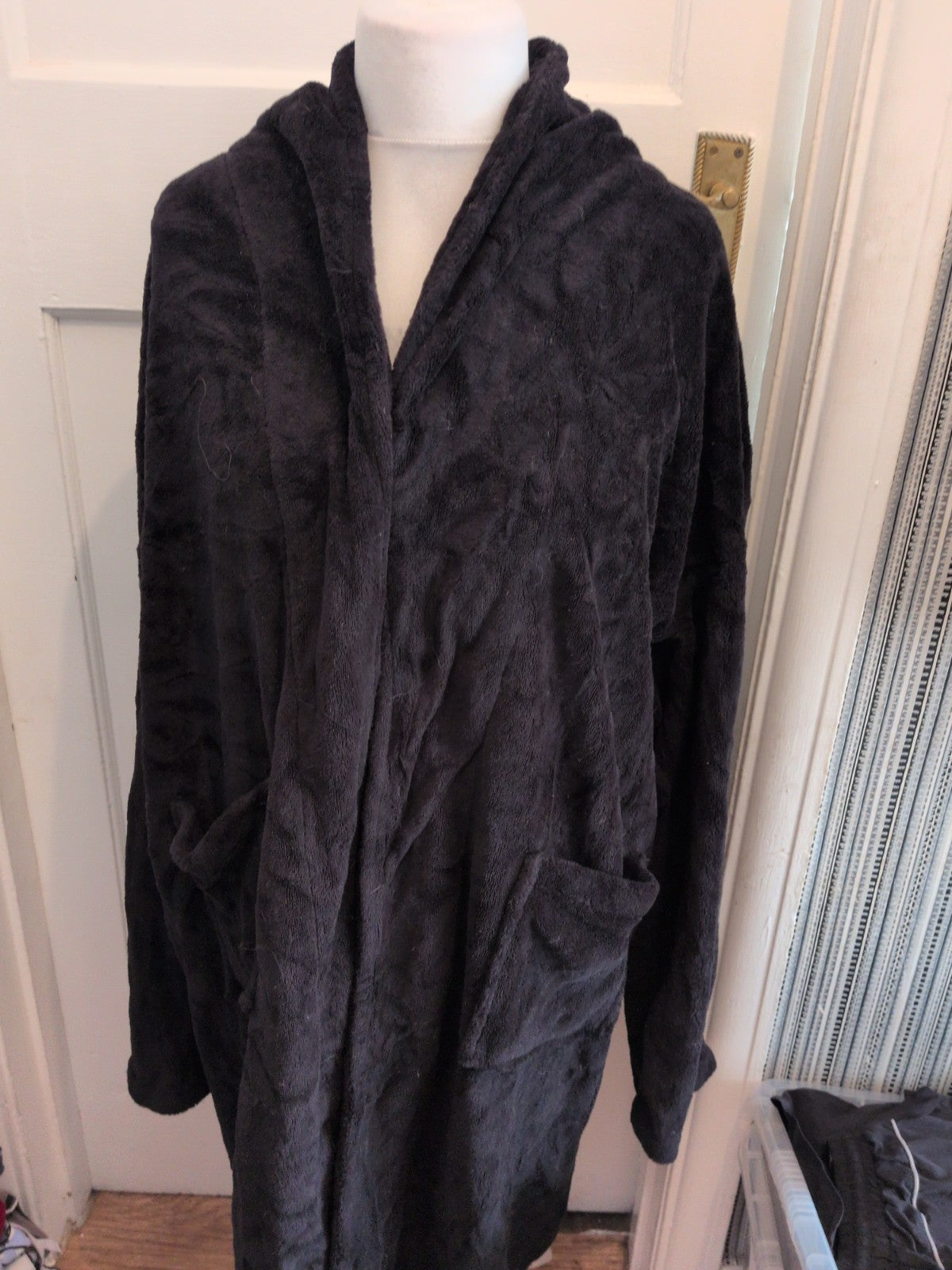 Richleys XL Black Ultra Soft Dressing Gown Robe No Cord