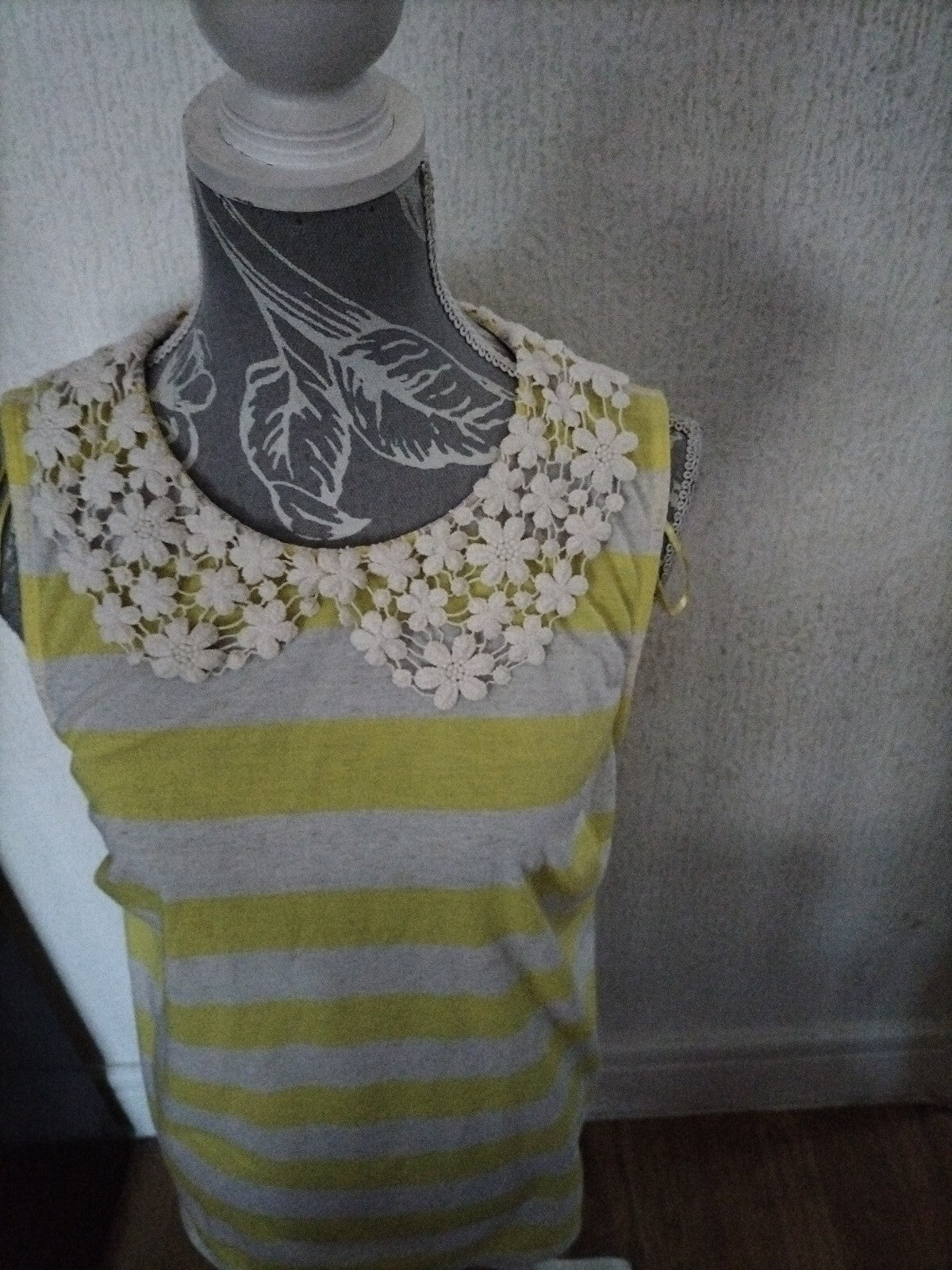 Ladies George Size 14 Yellow/White Striped Blouse
