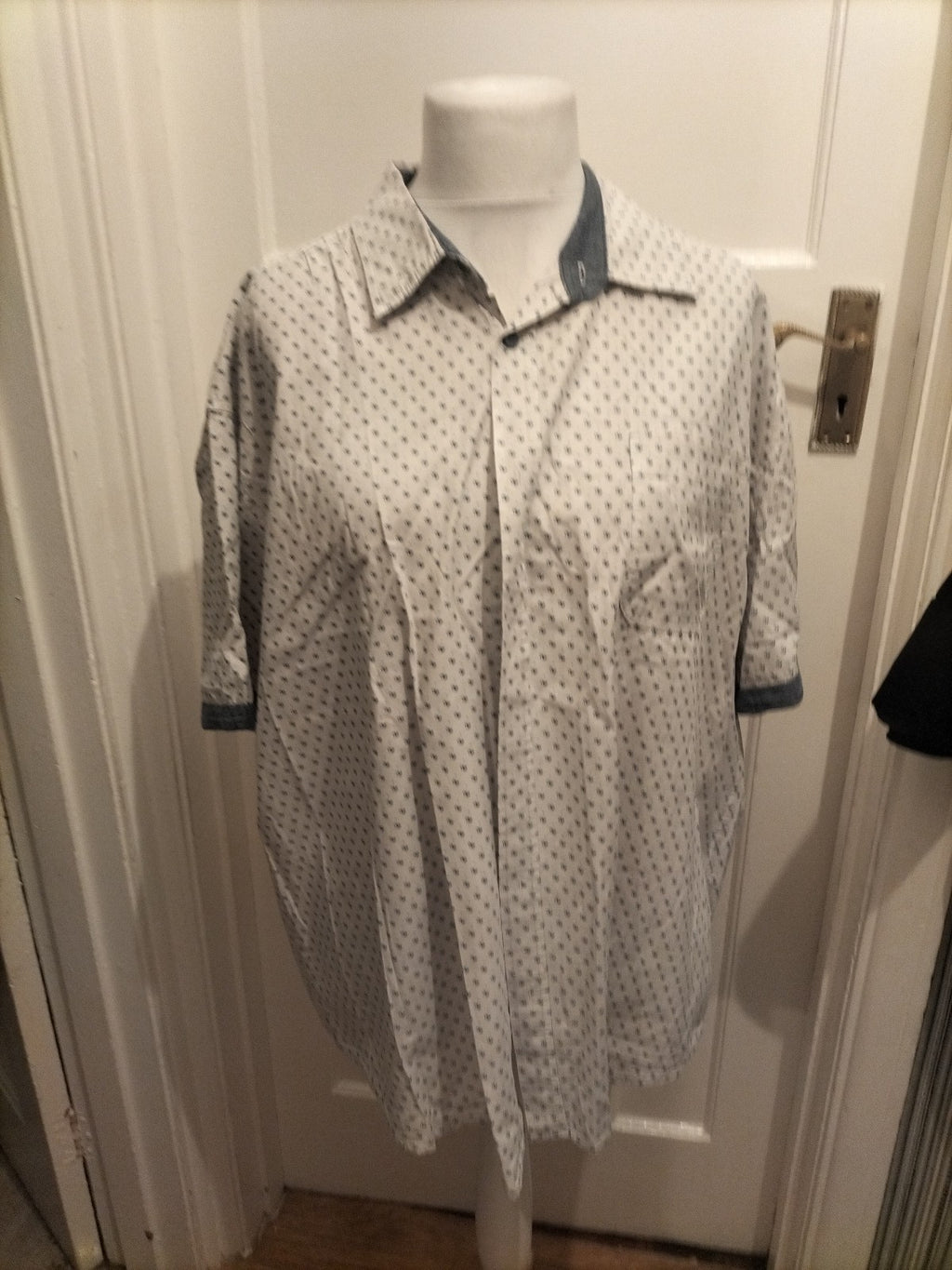Mens Atlas Size 3xl White Blue And Navy Short Sleeved Shirt