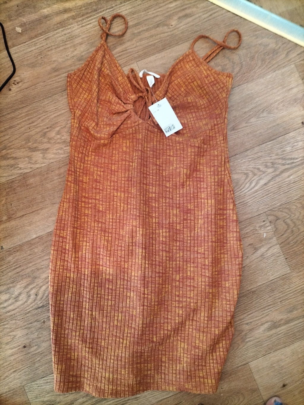 Brand New Ladies H&M Size M Orange Toned Sleeveless Dress