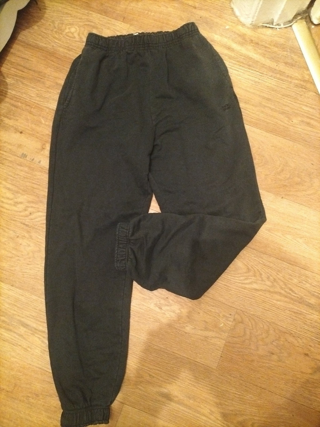 Boys Pull&Bear Size Small Black Joggers Bobbling