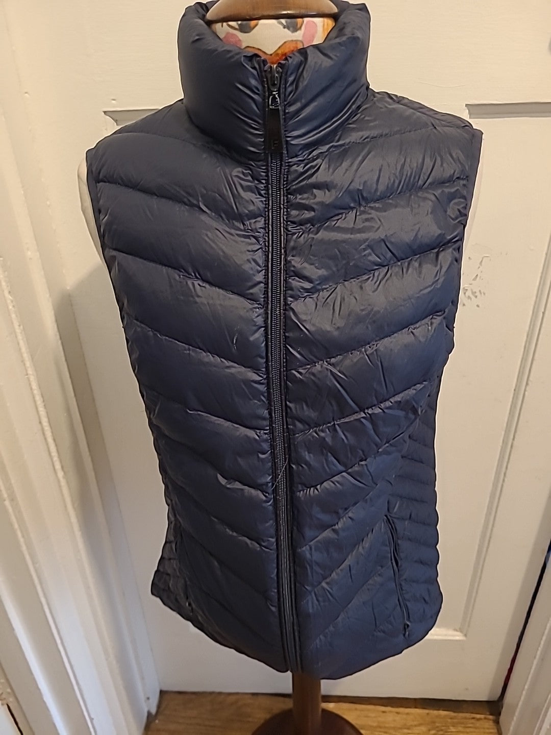 Ladies Size 12 Navy With Floral Lining Puffer Jacket