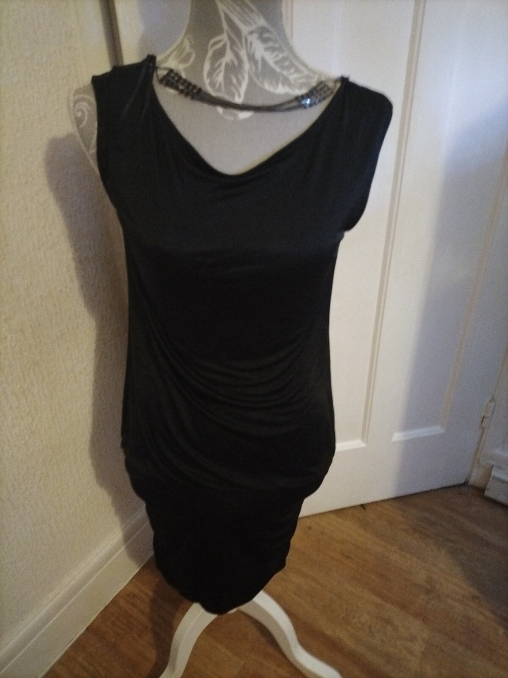 Ladies River Island Size 6 Black Sleeveless Dress