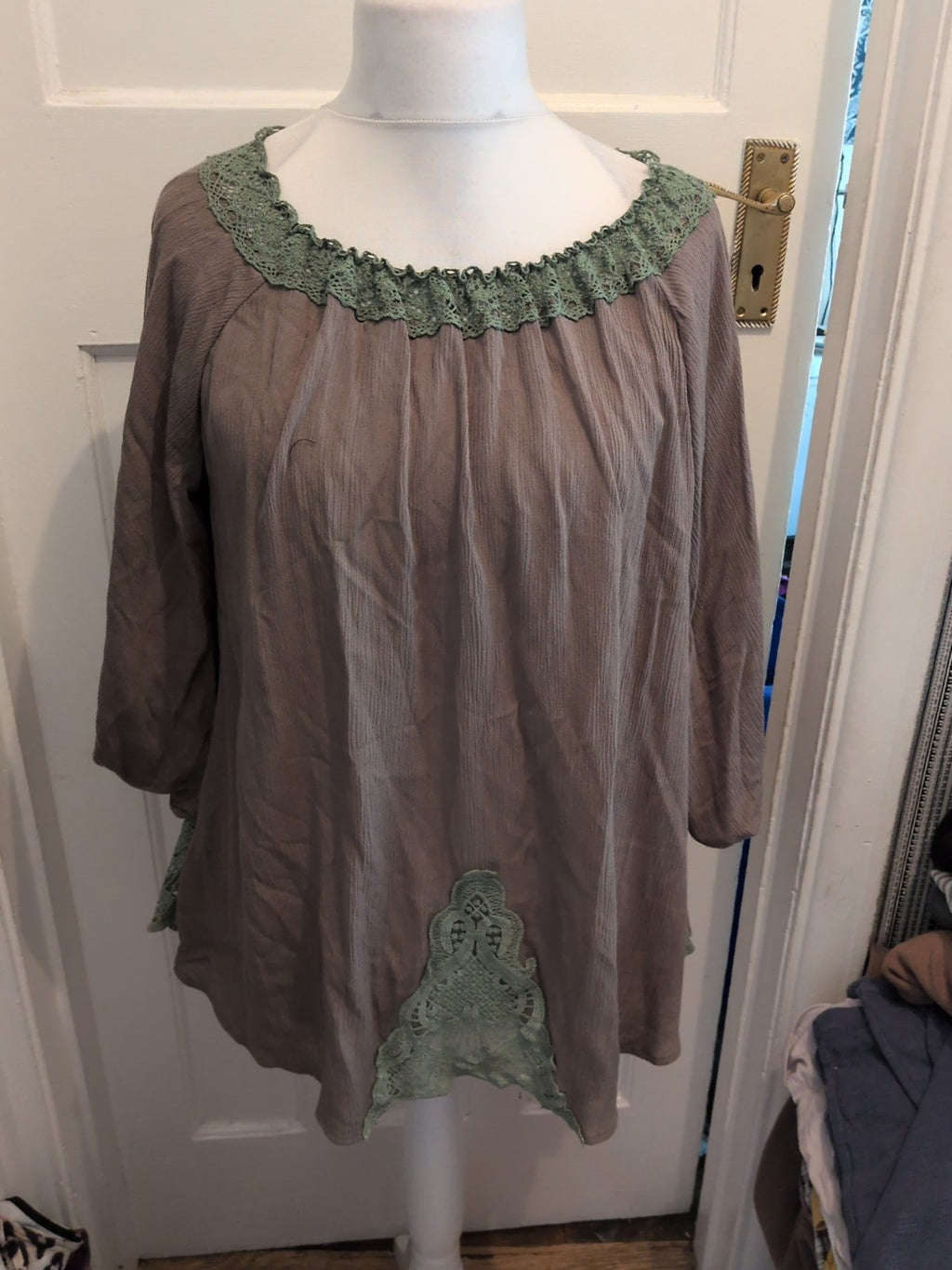 QED London Medium Khaki Long Sleeve Blouse