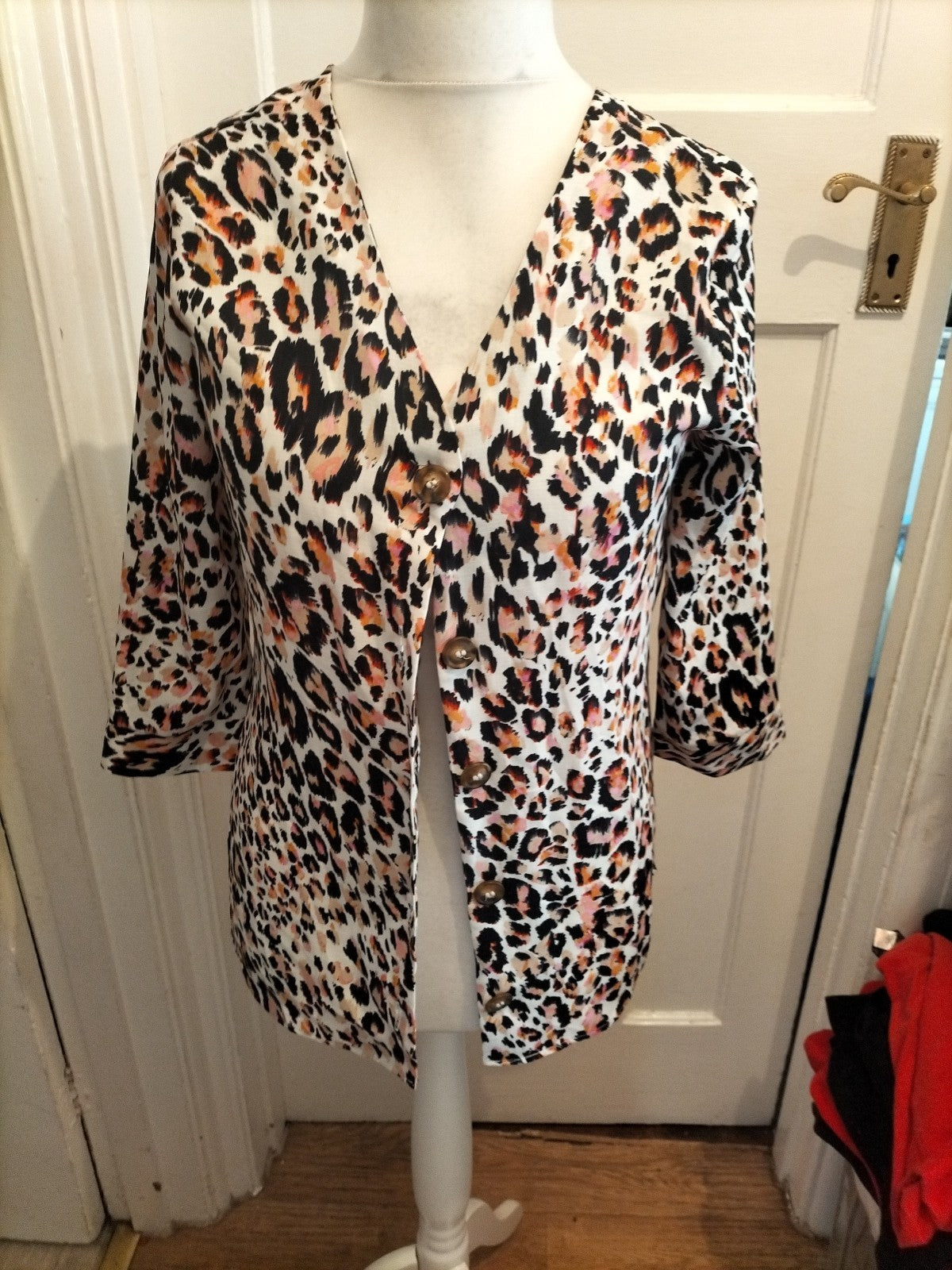 Ladies Peacocks Size 10 Multicoloured Animal Print Blouse Long Sleeved