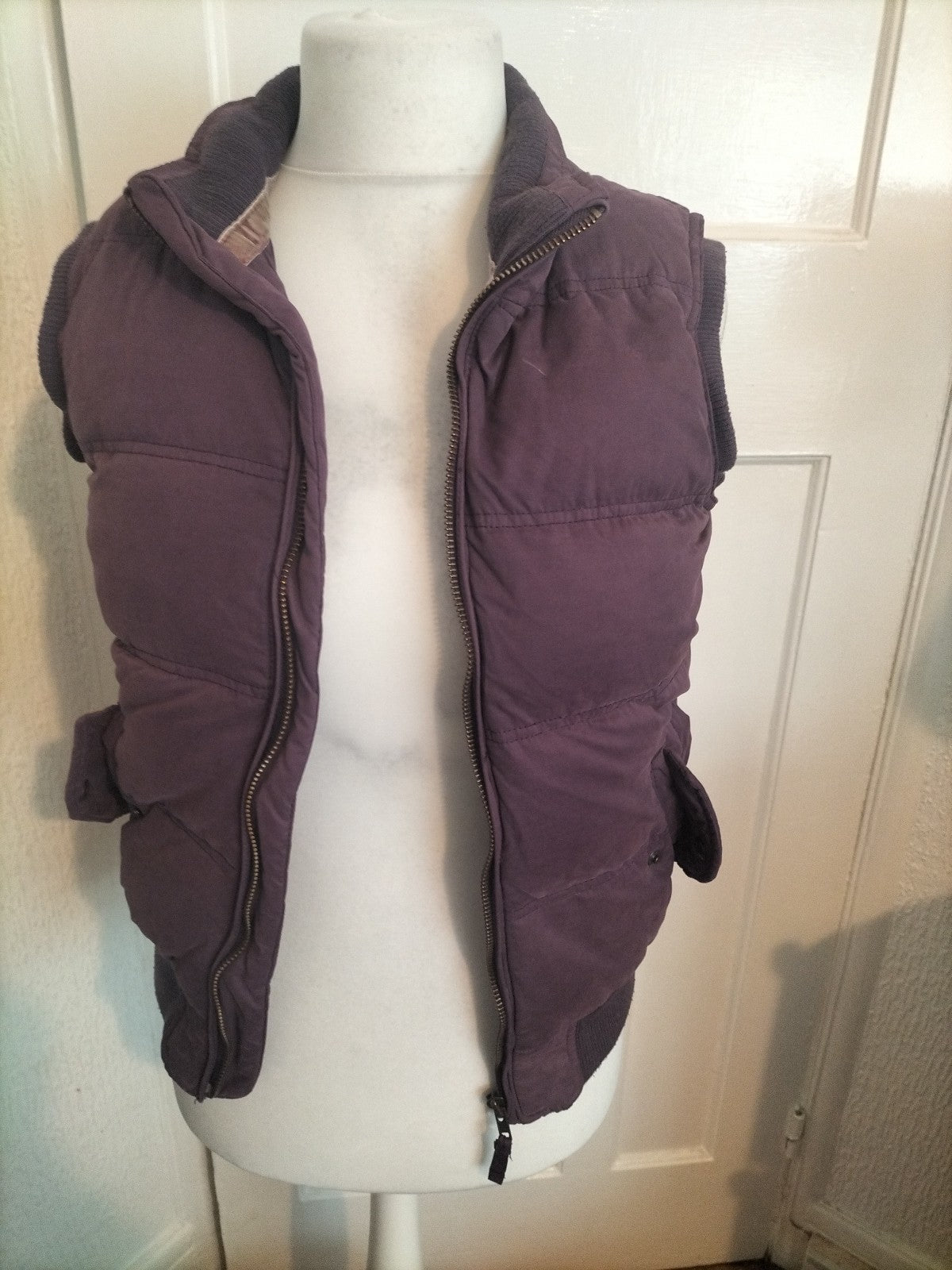 Ladies Fat Face Size 10 Purple Padded Puffer Jacket Sleeveless