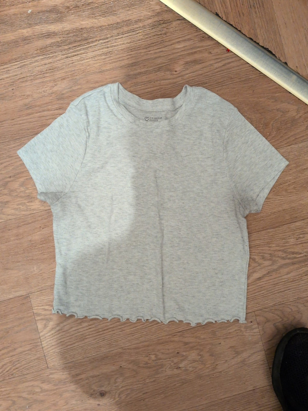Primark XS Grey Scallop Hem Short Sleeve T-shirt