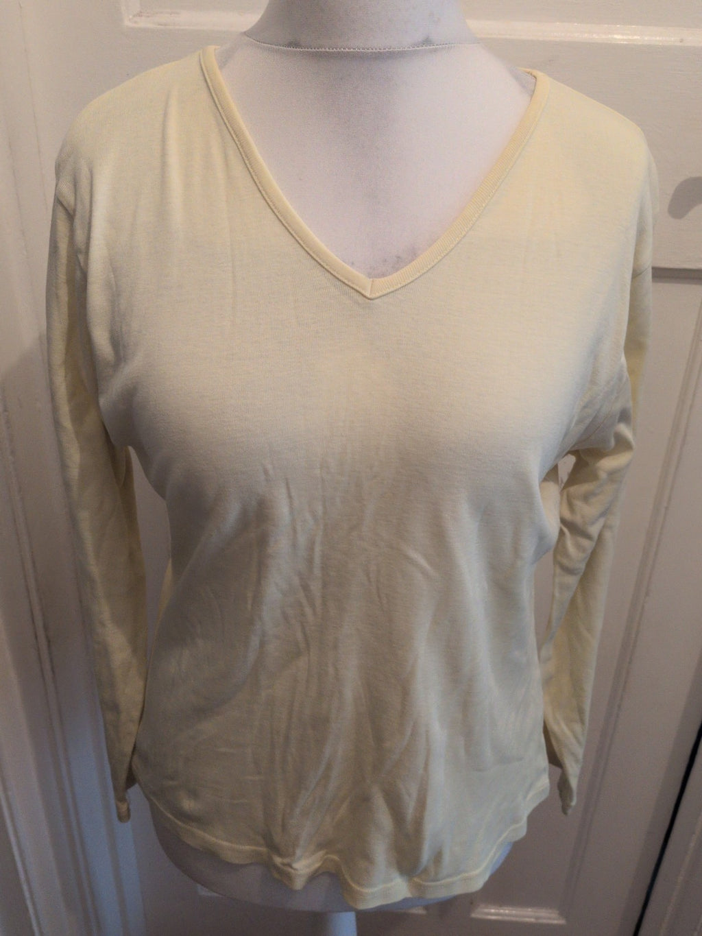 Mackay's XL Cream Long Sleeve Top