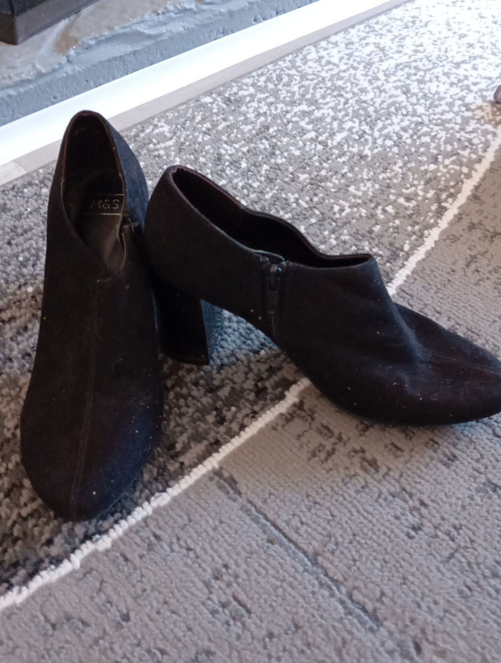 Ladies Black M&S Size 4.5 Block Heeled Shoes Free Delivery