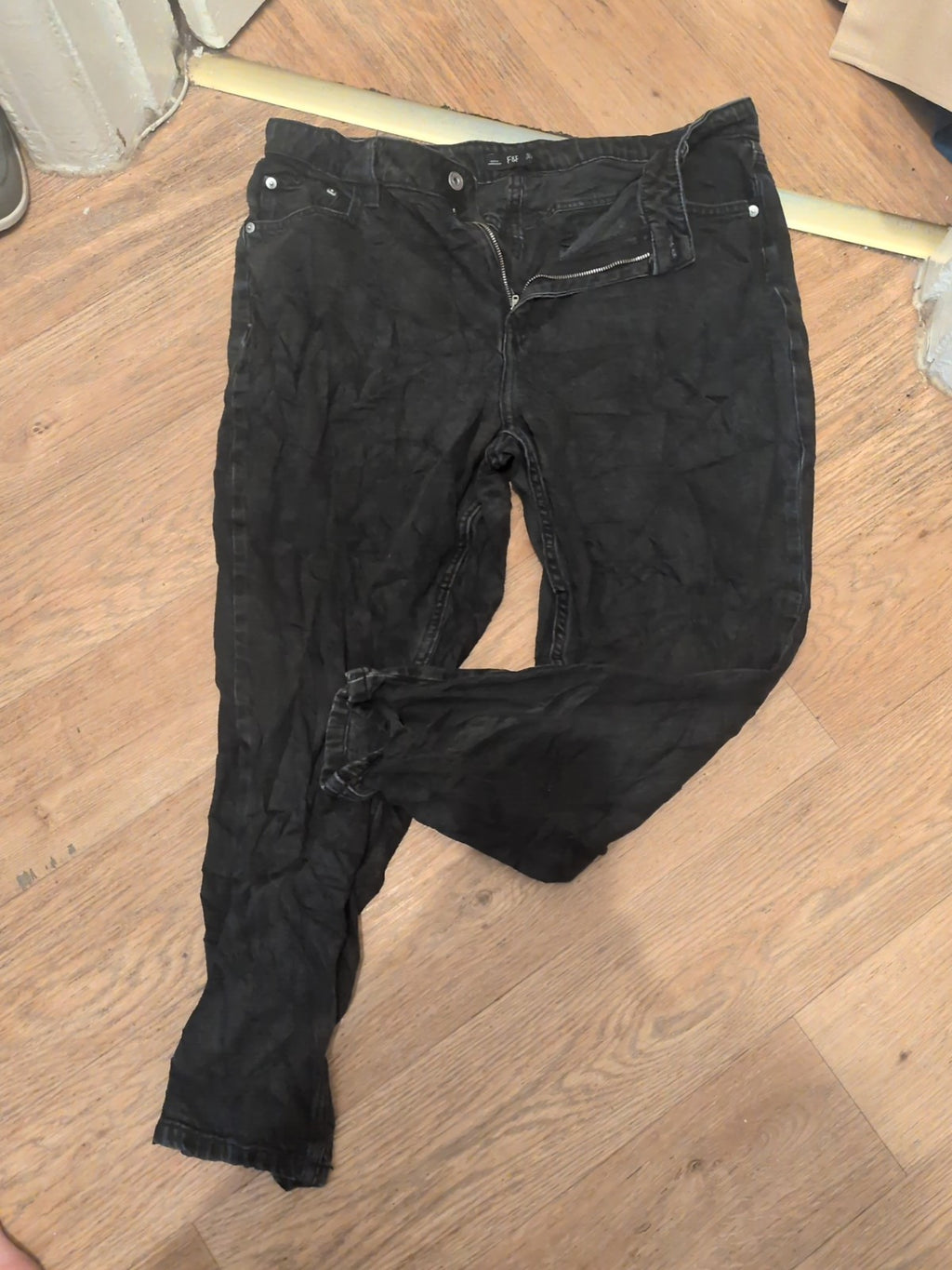 F&F 18 Black Jeans