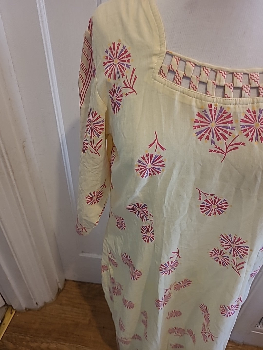 Ladies Shafi Size Medium Yellow Mid Sleeved Dress