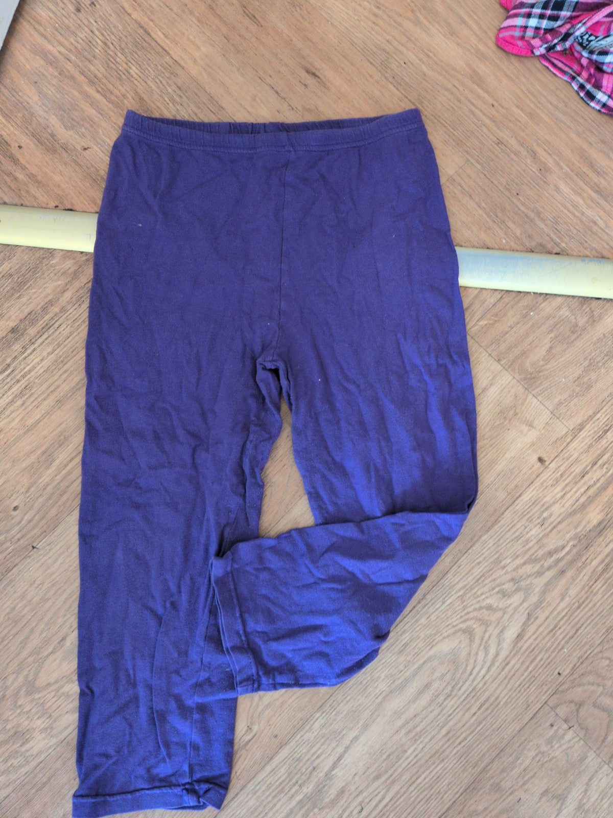 14 Purple Elasticated Crop Leggings