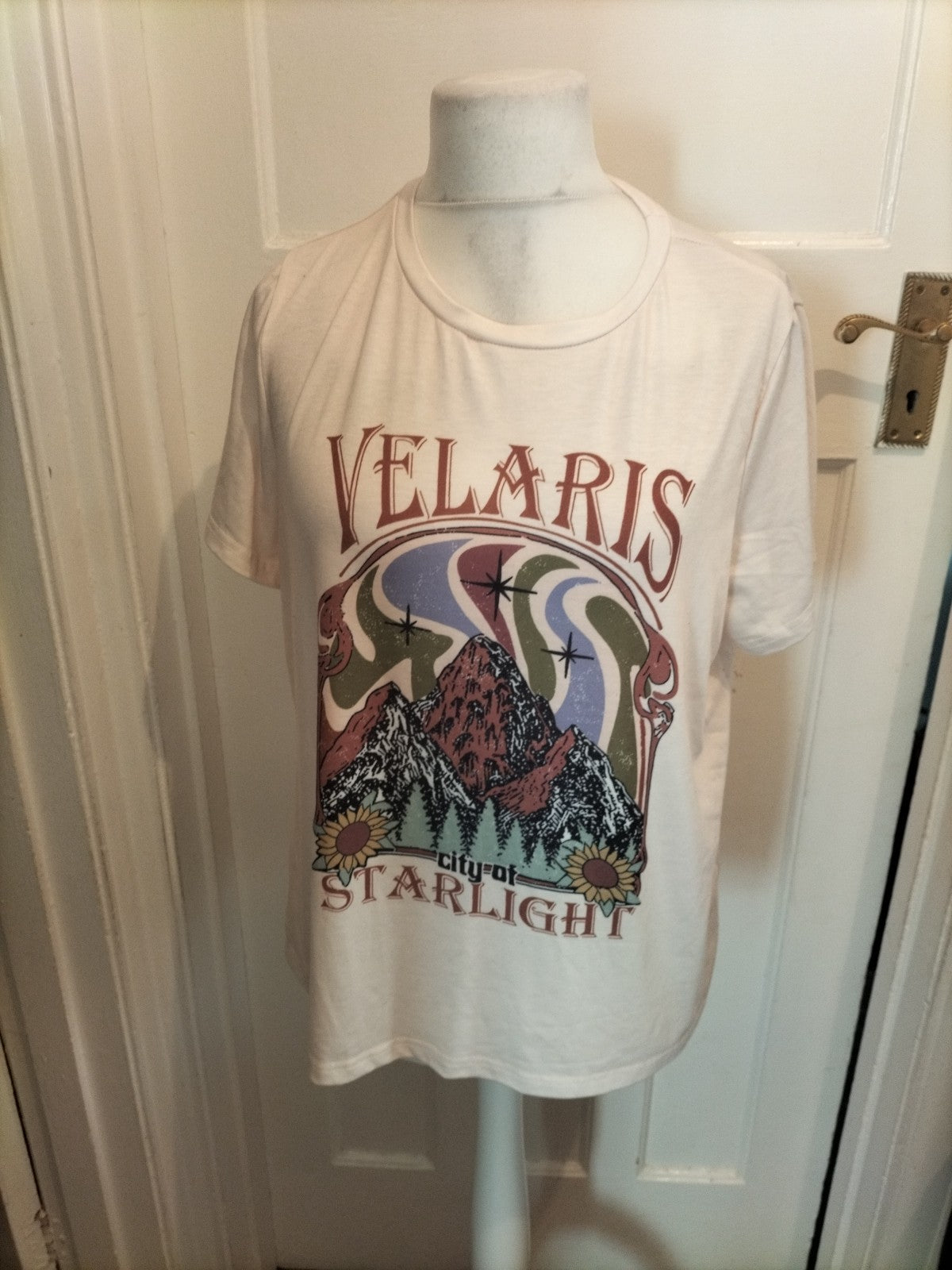 Mens 2xl Ivory Printed Short Sleeved Tshirt