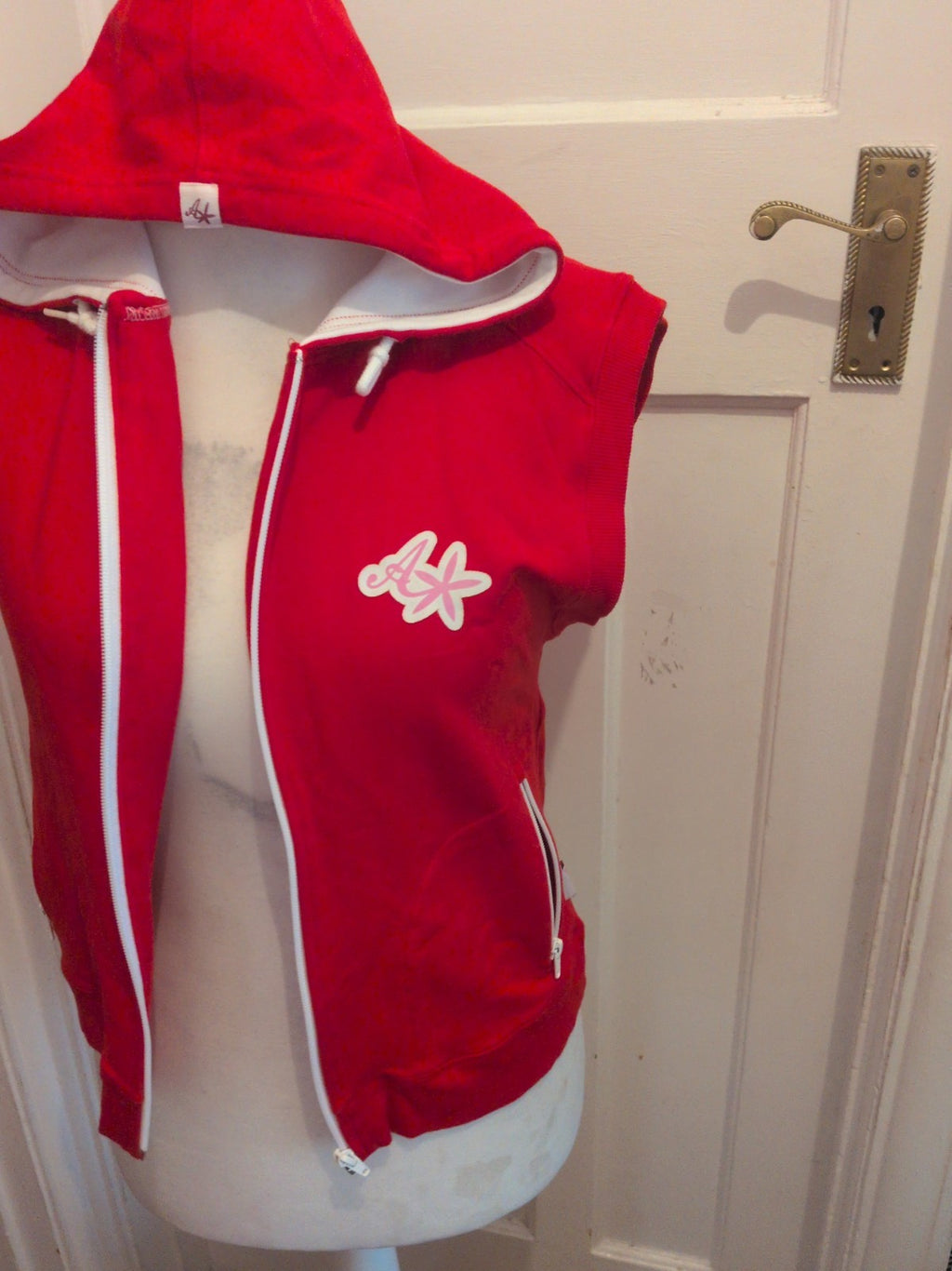Ladies Animal Size Large Red Sleeveless Full Zip Hoodie