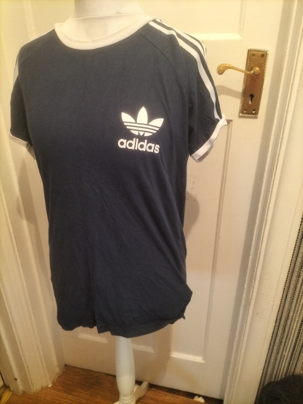 Mens Adidas Size M Navy With White Trim Short Sleeved Tee