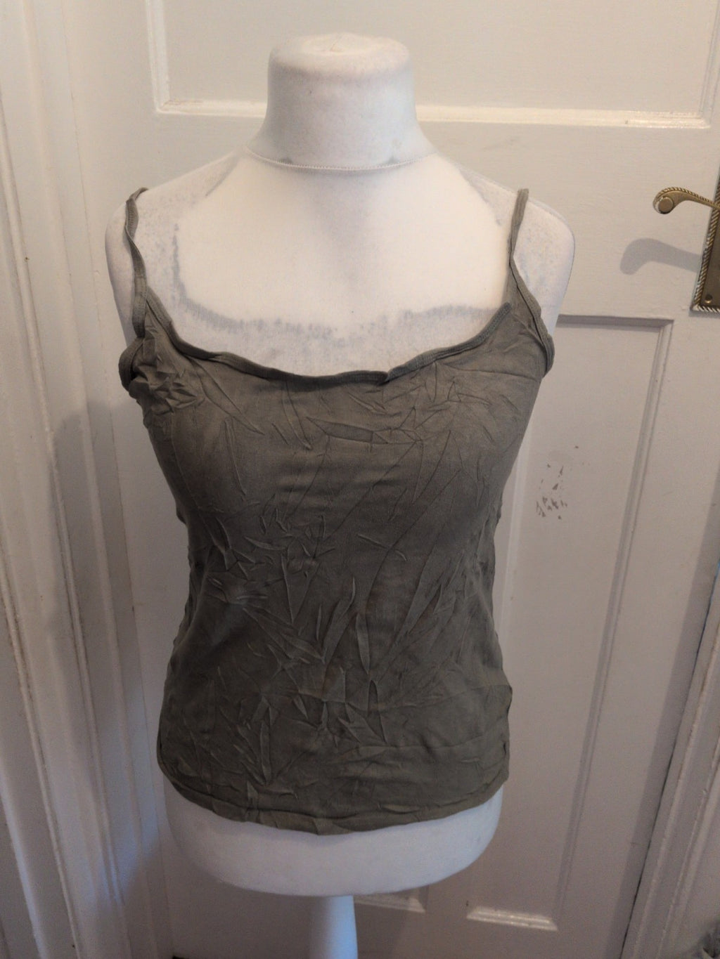 Papaya Essentials 16 Green Sleeveless T-shirt Cami