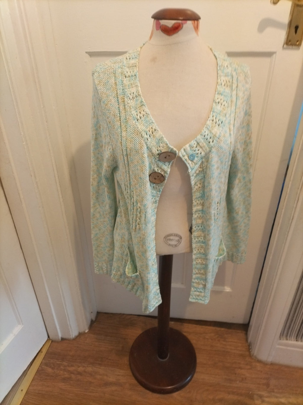 Ladies Elizabeth Scott Size L/XL Turquoise Fleck Long Sleeved Cardigan