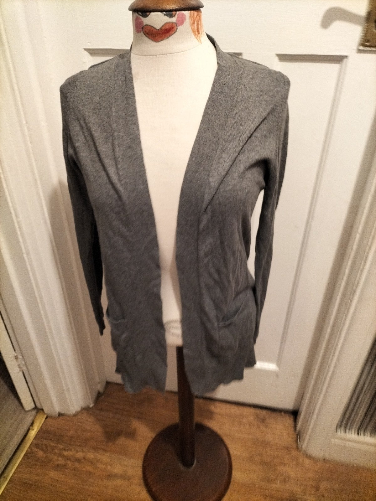 Ladies F&F Size 8 Grey Long Sleeved Cardigan