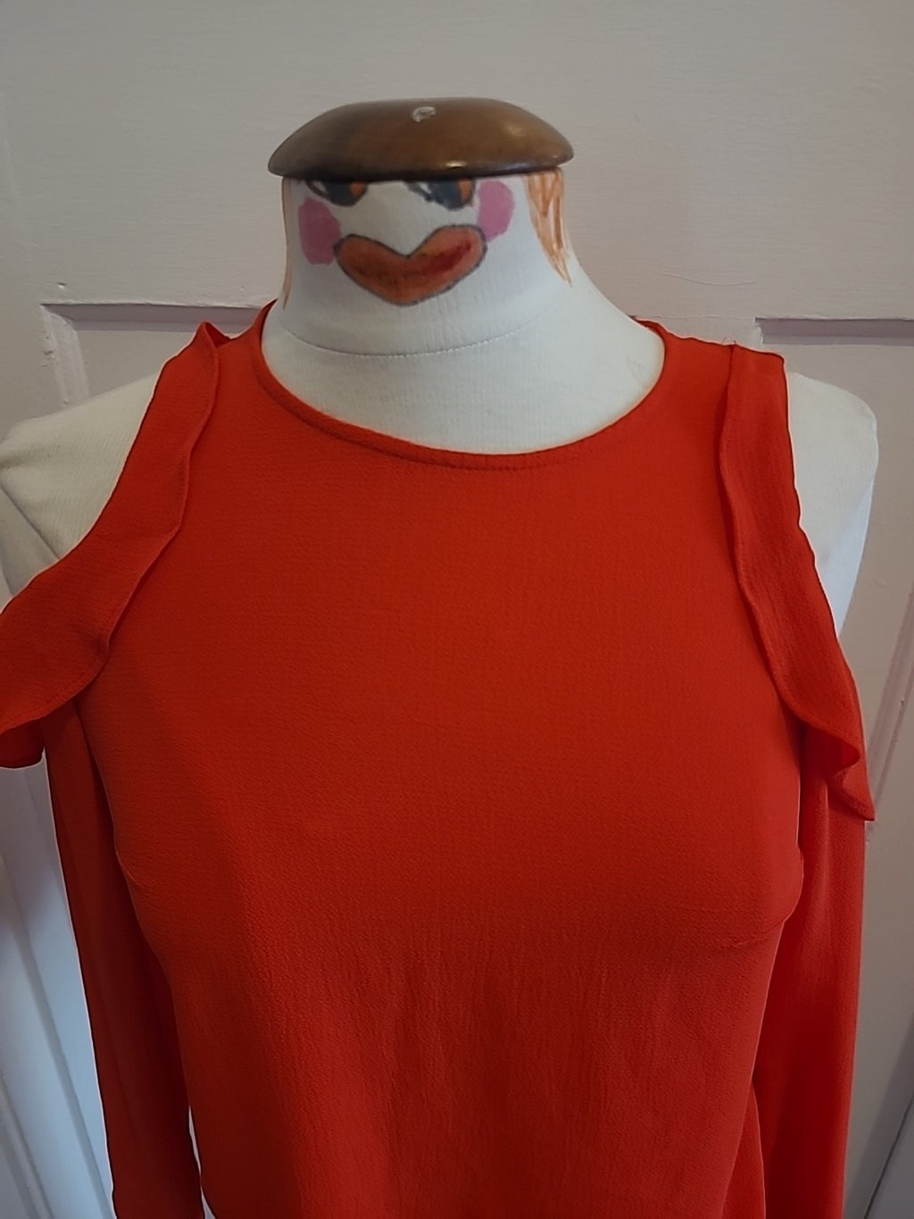 Ladies Divided Size 6 Red Open Shpulder Back Buttoned Blouse