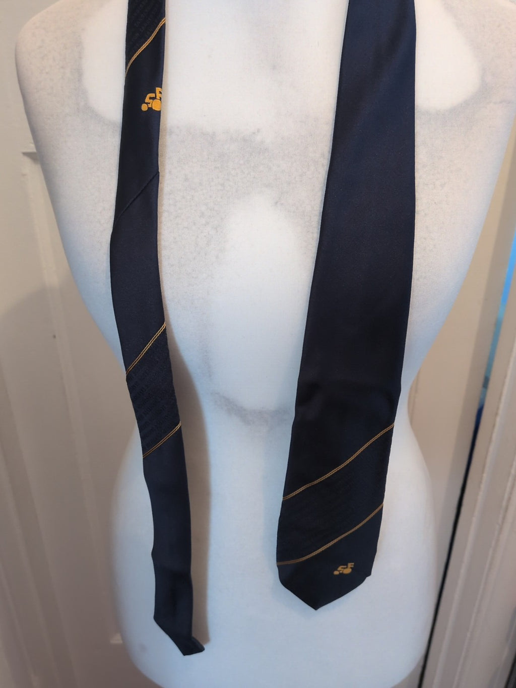 Inter logo London Navy And Gold Striped Tie