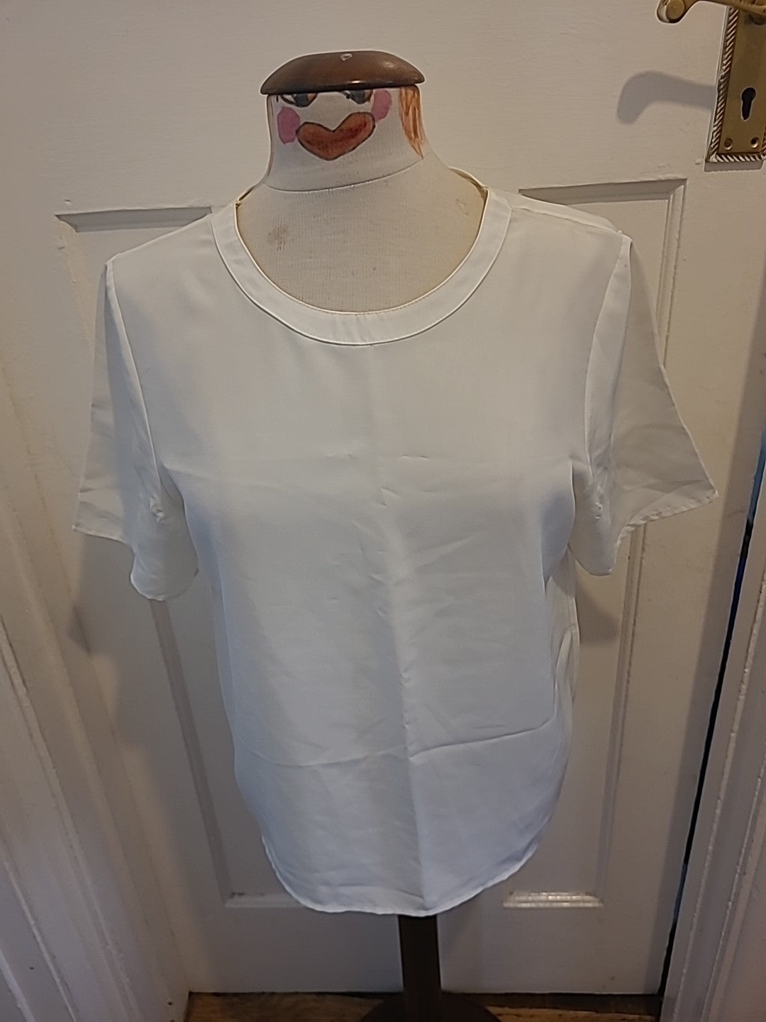 Ladies St Michael Size 10 White Short Sleeved Polyester Tshirt(Couple Of...