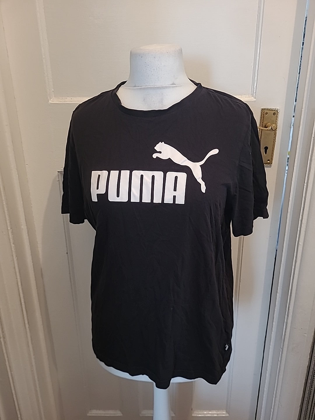 Mens Puma Size L Black With White Print Short Sleeved Tshirt