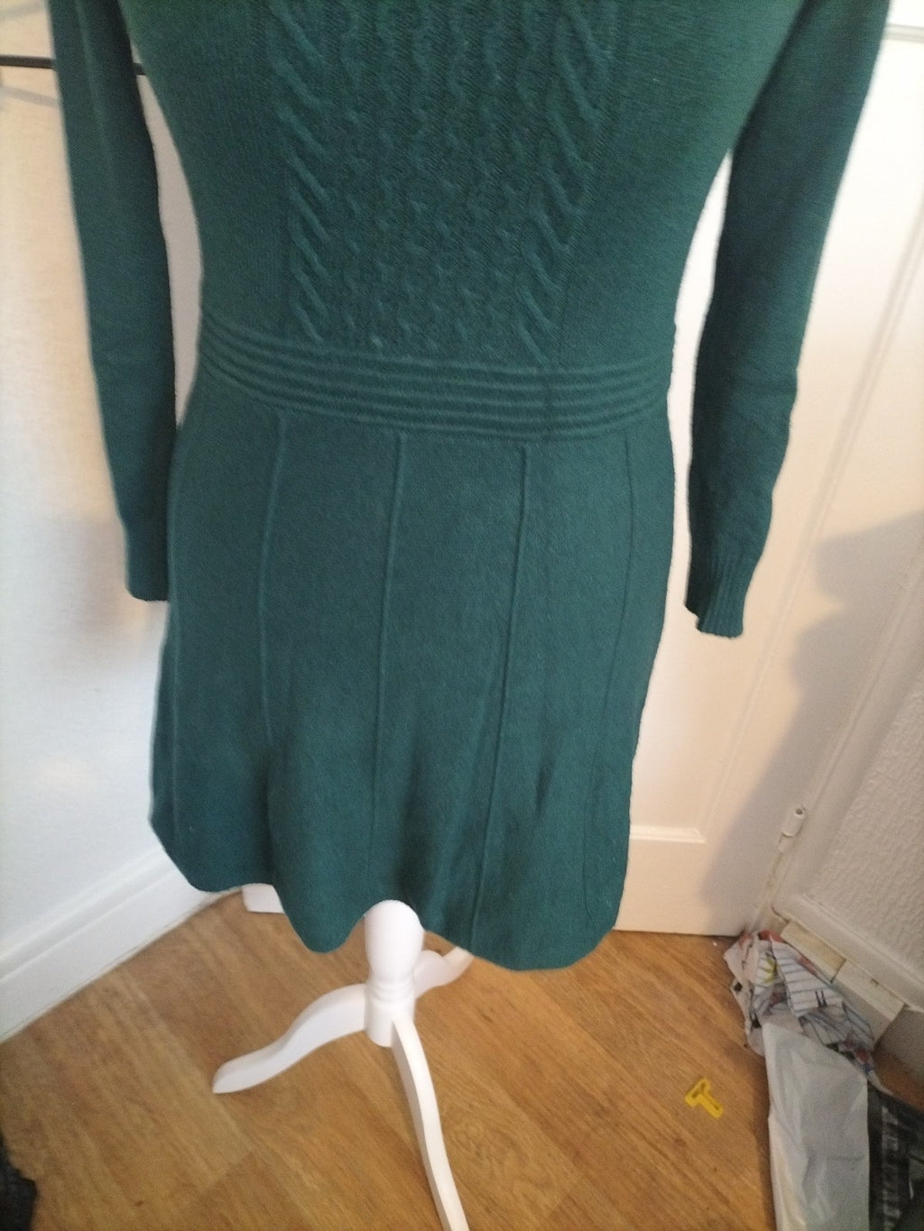 Ladies Shein Size Small Green Long Sleeved Jumper Dress