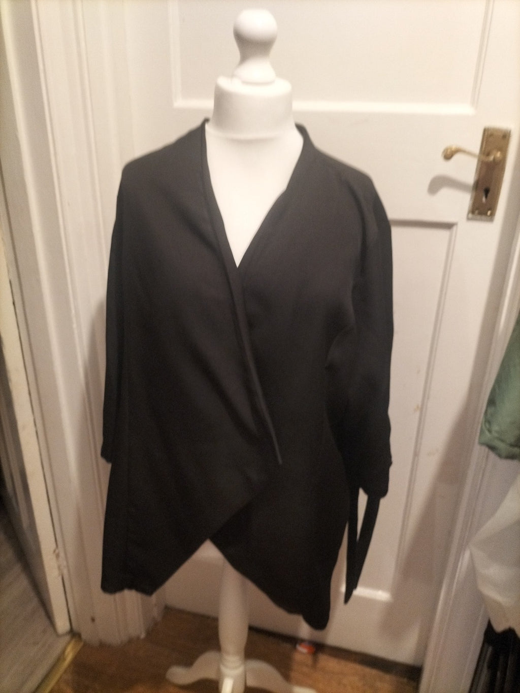 Ladies Shein Size 3XL Black Long Sleeved Cardigan/Blouse