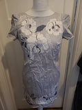 Ladies Oasis Size 14 White And Grey Floral Lined Short Sleeved Dress