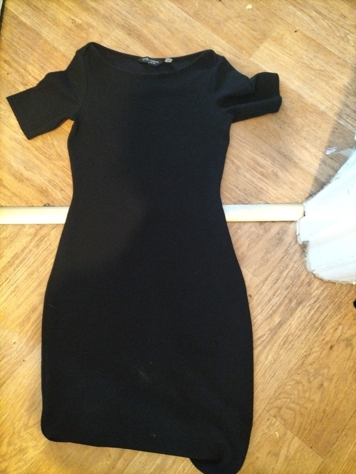 Ladies Dorothy Perkins Size 6 Black Short Sleeved Dress
